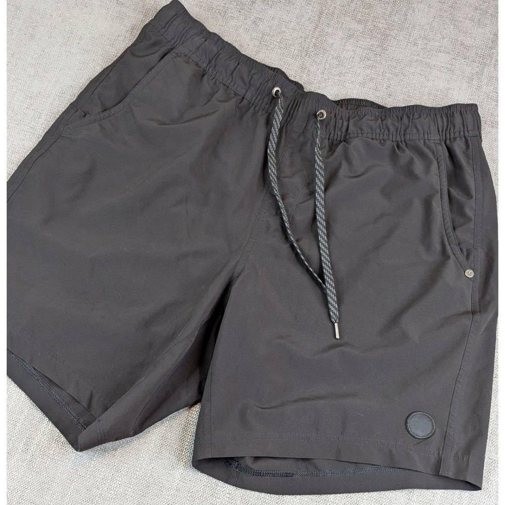 Vuori Kore Shorts Mens L Black Performance Activewear Drawstring 7 in Lined